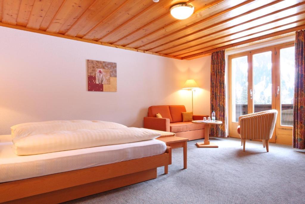 Bernerhof Swiss Quality Hotel Kandersteg Rom bilde