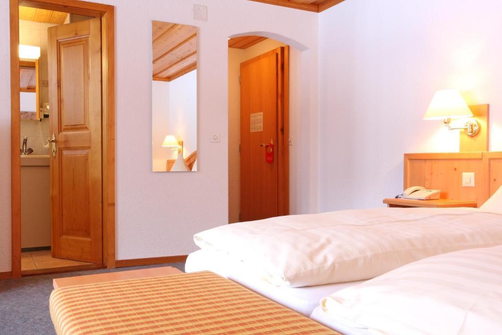 Bernerhof Swiss Quality Hotel Kandersteg Rom bilde